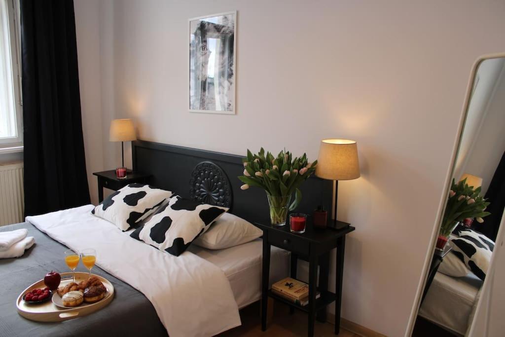 Dominican Square By Hashtag Apartments Cracóvia Exterior foto