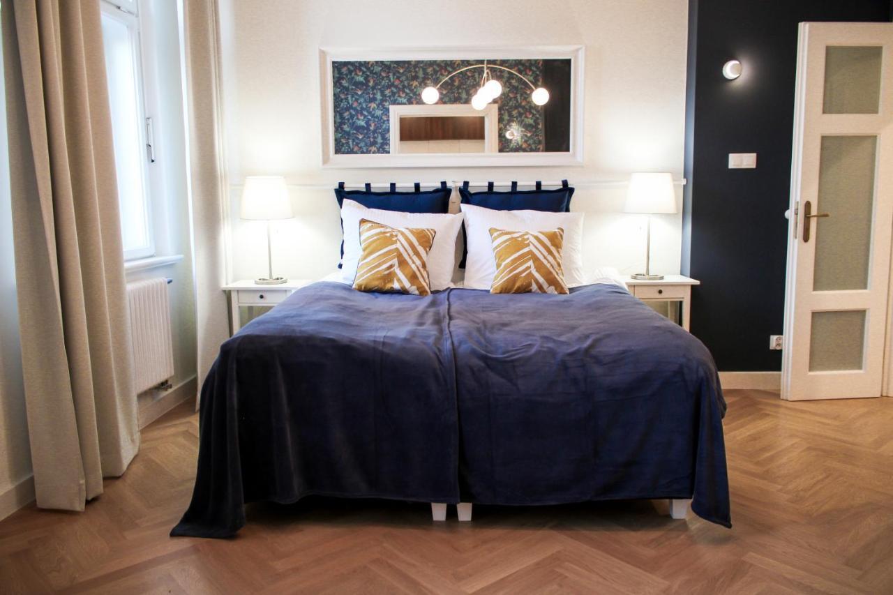 Dominican Square By Hashtag Apartments Cracóvia Exterior foto